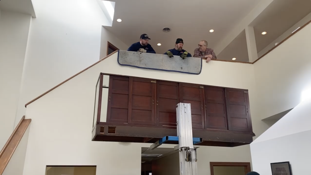 Moving a Display Cabinet